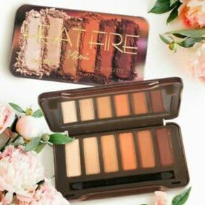 Mini Eye Shadow Palette